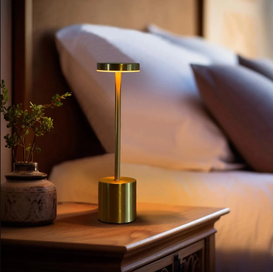 Minimalist Long-Neck LED Touch Lamp | Aellona™