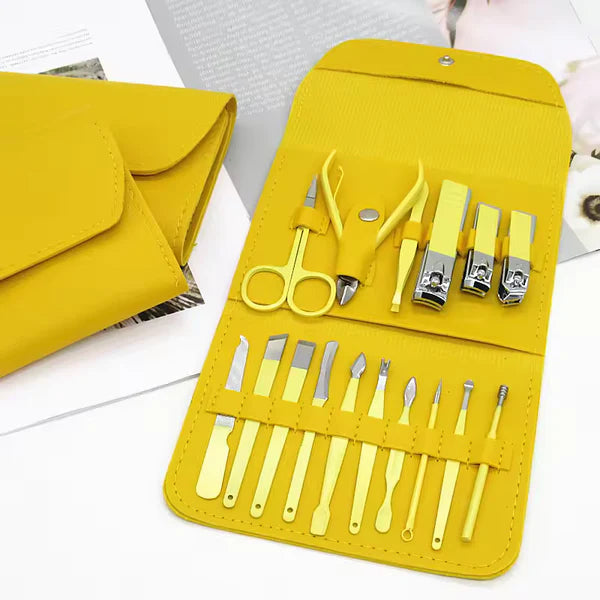 Manicure Set Nail Clipper Kit 16 Pieces Stainless Steel Manicure Kit Professional Pedicure Set for Women Nail Care Tools with Luxurious Travel Case